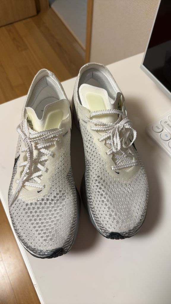 나이키 줌X 베이퍼플라이 넥스트% 3 화이트 그레이 245사이즈 이미지