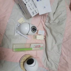 LG-U+..홈캠..모델 HCTHV-4006/ 클라우드 스토리지 카메라ㆍ홈캠ㆍYsxLite