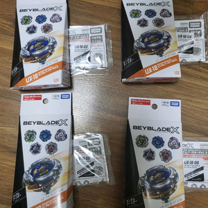 베이블레이드 X - UX-18 랜덤 부스터 Vol.8 개별판매 합니다