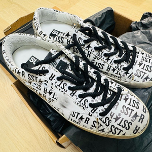 [정품]골든구스 슈퍼스타 올 오버 프린트