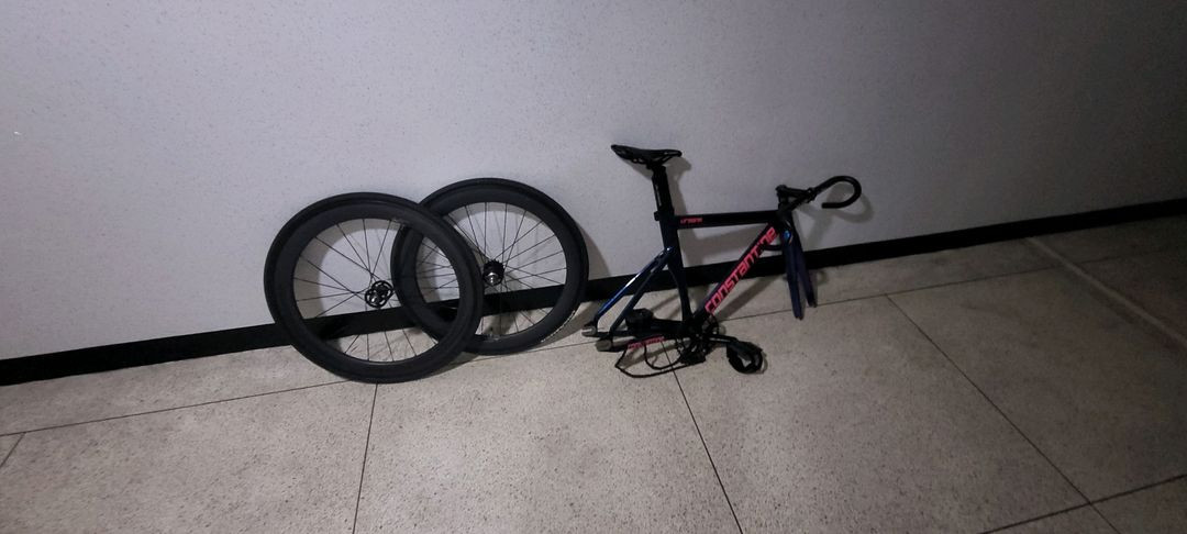 콘스탄틴 어베인 2025 반차&csc60림클린쳐 휠셋 판매--1