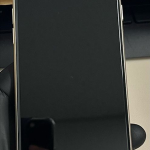 아이폰Se3 64G 스타라이트 SSS급!