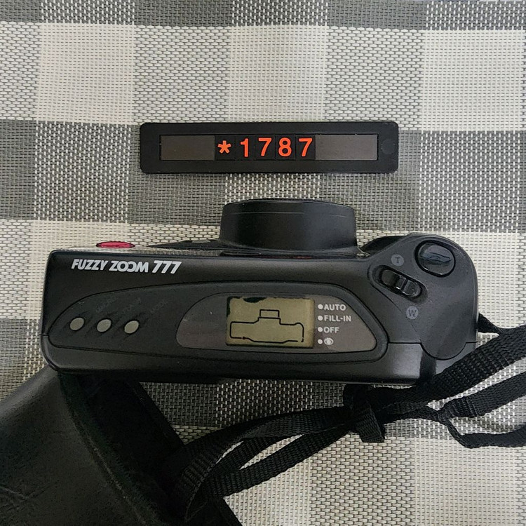 삼성 퍼지줌 777 필름카메라 파우치포함 이미지