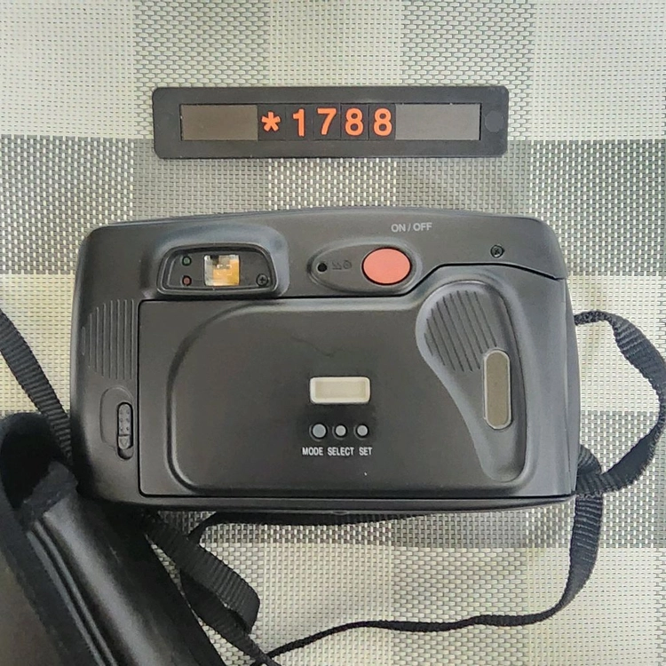삼성캐녹스 AF 줌 800 필름카메라 파우치포함 이미지