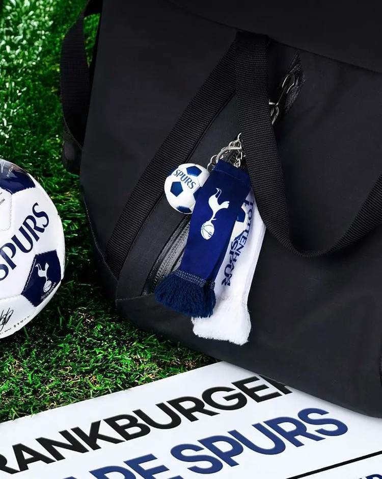 프랭크버거 X 토트넘 키링--1