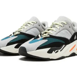 (270) 아디다스 이지부스트 700 웨이브러너