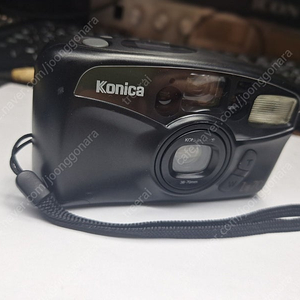 코니카 Konica Z-up 70 필름카메라 / 빈티지 레트로 로모 앤틱 y2k 일본 감성 필카 촬영 사진