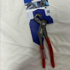 크니펙스 KNIPEX 첼라 워터펌프 플라이어 코브라모델명 8701150 입니다.