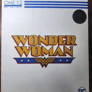 메즈코 원더우먼 클래식에디션 팝니다. 1/12액션피규어