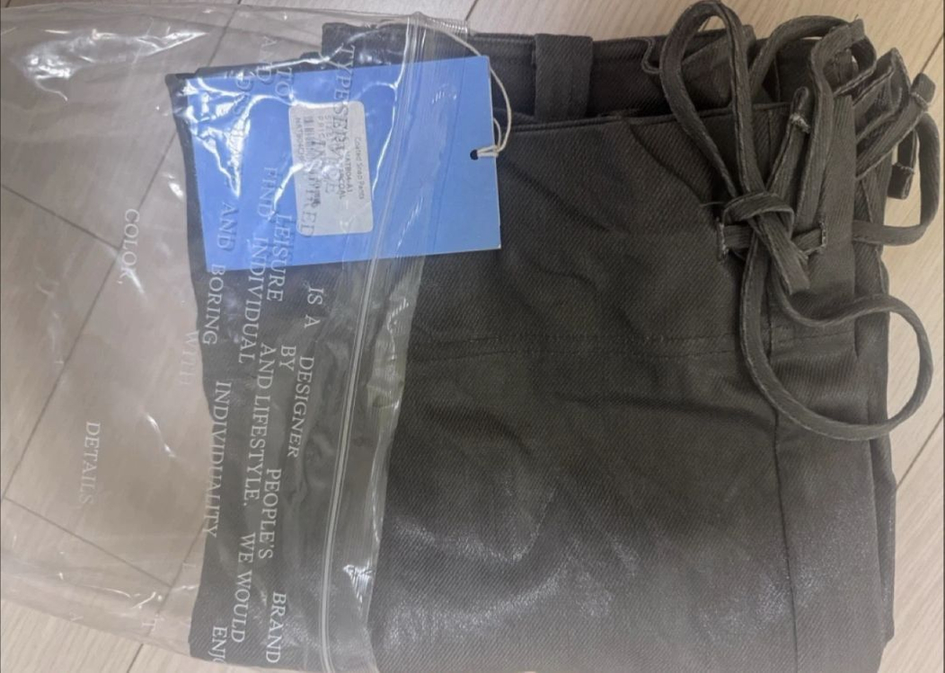 [새 상품/품절]타입서비스 Coated Snap Pants 차콜--3