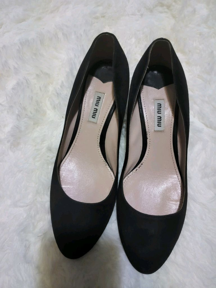 미우미우 레더(스웨이드) 플랫슈즈 38(정품)--1