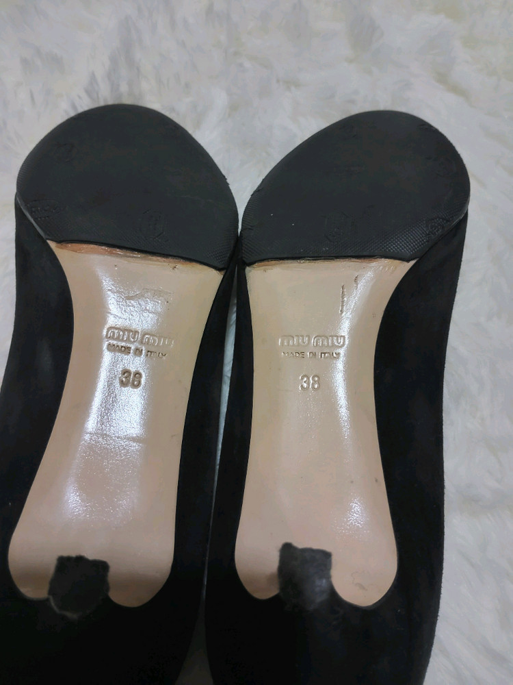 미우미우 레더(스웨이드) 플랫슈즈 38(정품)--8