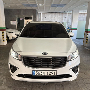 상태좋은 더뉴카니발 9인승 판매합니다