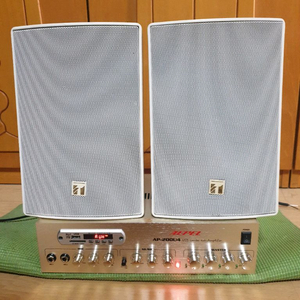 앰프와스피커.새것.50만원넘을겁니다.직거래.