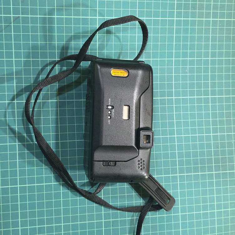 중고. 올림푸스 줌. 필름 카메라--9