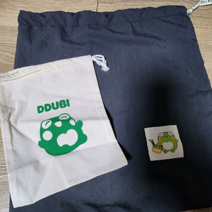 대구 수성구 두꺼비 뚜비 도리 인형 키링 가방고리 지비츠 펜 파우치