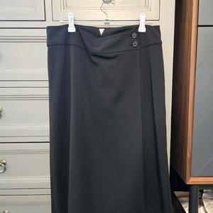 프라다 랩핑 스커트