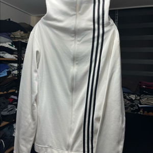 아디다스 흰색 3선 트랙탑