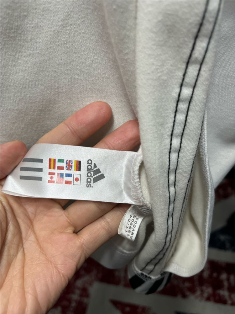 아디다스 흰색 3선 트랙탑--4