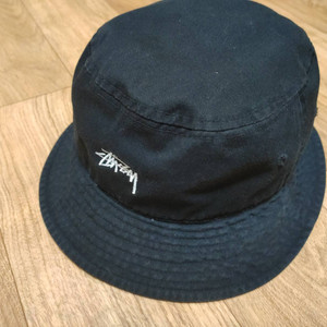 스투시 버킷햇 벙거지 모자 1321023