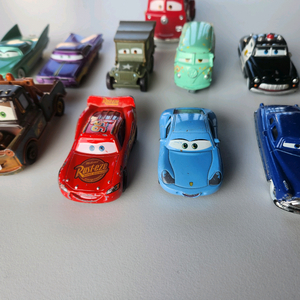 디즈니 픽사 카 다이캐스트 모델