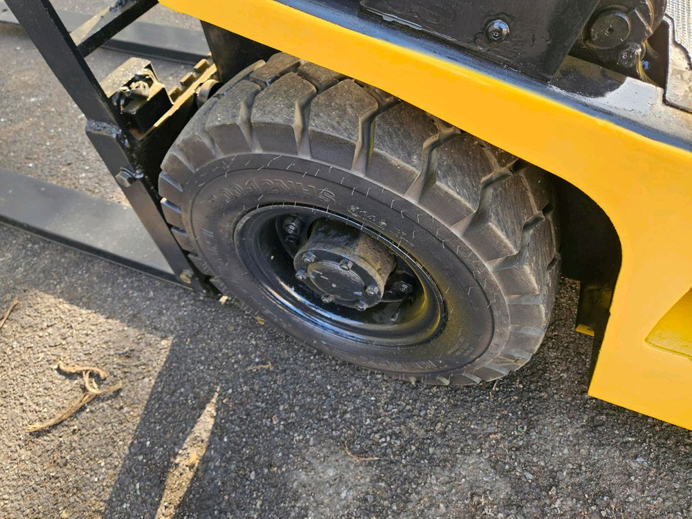 (중고지게차) 현대 PF25D 디젤 2.5톤 지게차--8