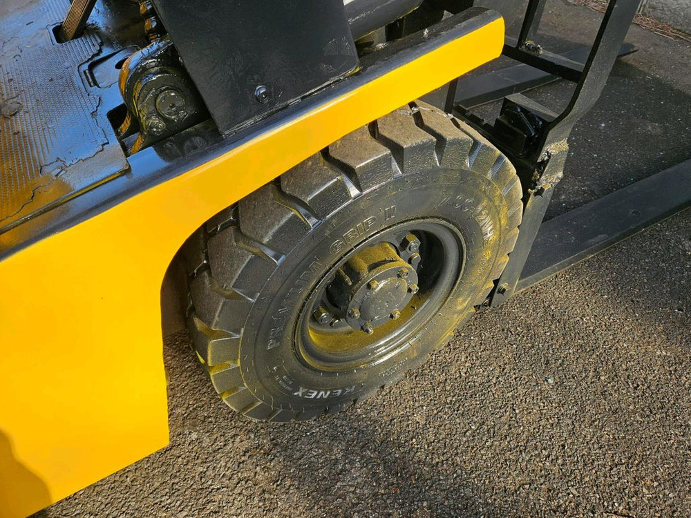 (중고지게차) 현대 PF25D 디젤 2.5톤 지게차--9