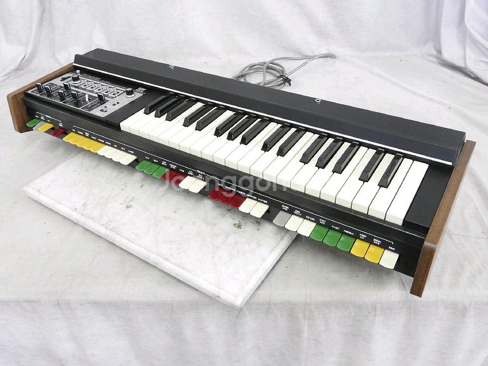 롤랜드 SH-2000 신디사이저--2