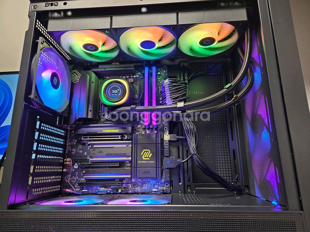 9950x3d, x870e wfi, 96gb, 2tb 반본체 (5090)--1