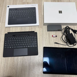 서피스프로11 엘리트 oled 5g + 플렉스키보드 팝니다