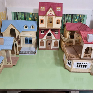 실바니안 리버사이드 팬션,레스토랑 포함 패밀리 집 여러 채 판매합니다