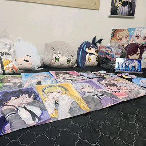 이세계아이돌 팝업 스토어 굿즈 분철 합니다