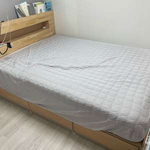 원목 침대프레임 + 매트리스 세트 퀸사이즈