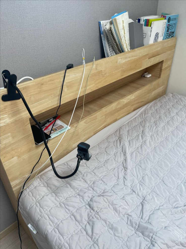 원목 침대프레임 + 매트리스 세트 퀸사이즈--2