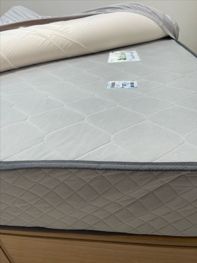 원목 침대프레임 + 매트리스 세트 퀸사이즈--3