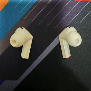 버즈 3 프로 이미지