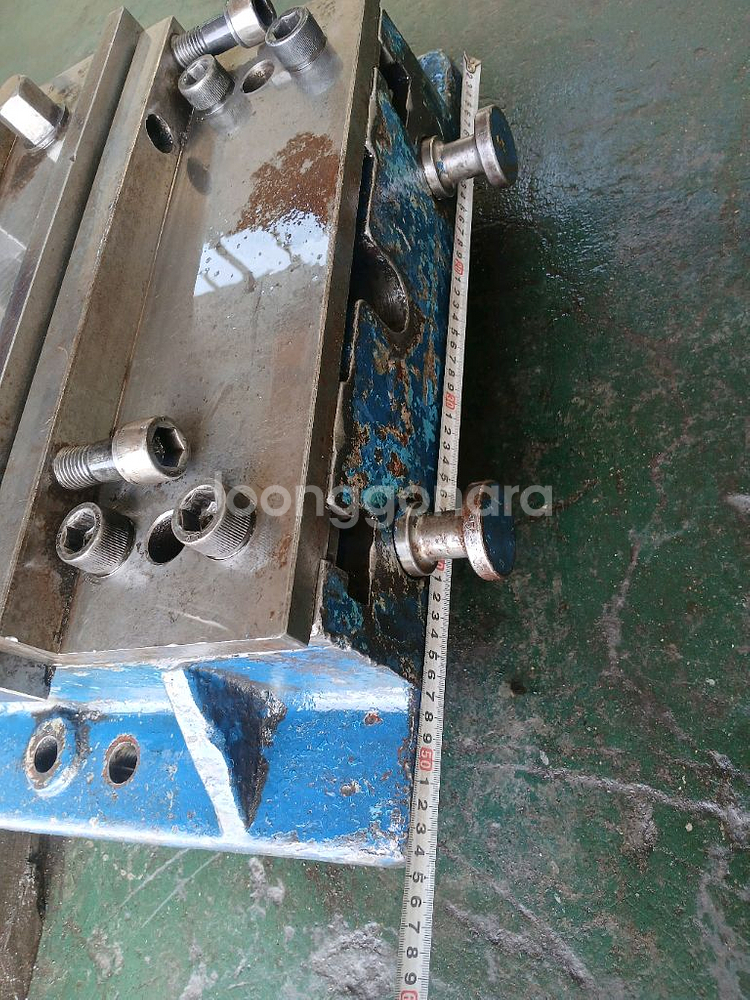 범용선반 방진구 언드롤러 판매금액 430만원입니다.--3