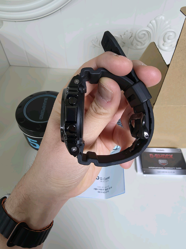 지샥 GM 5600BWD 뱀포드 콜라보 한정판--2