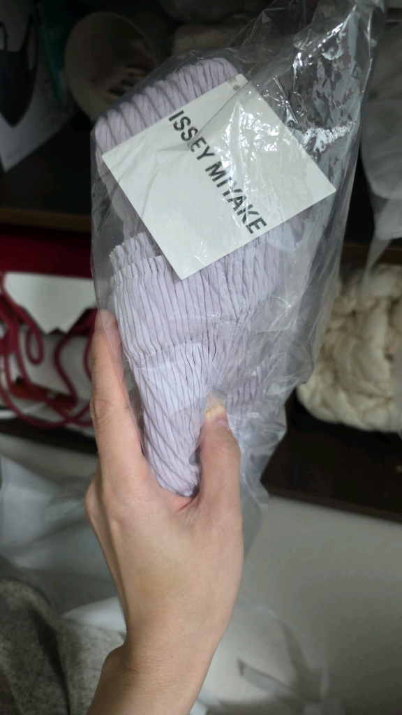 이세이미야케 롬버스 스커트 2사이즈 라이트위스테리아 택째 새상품--1