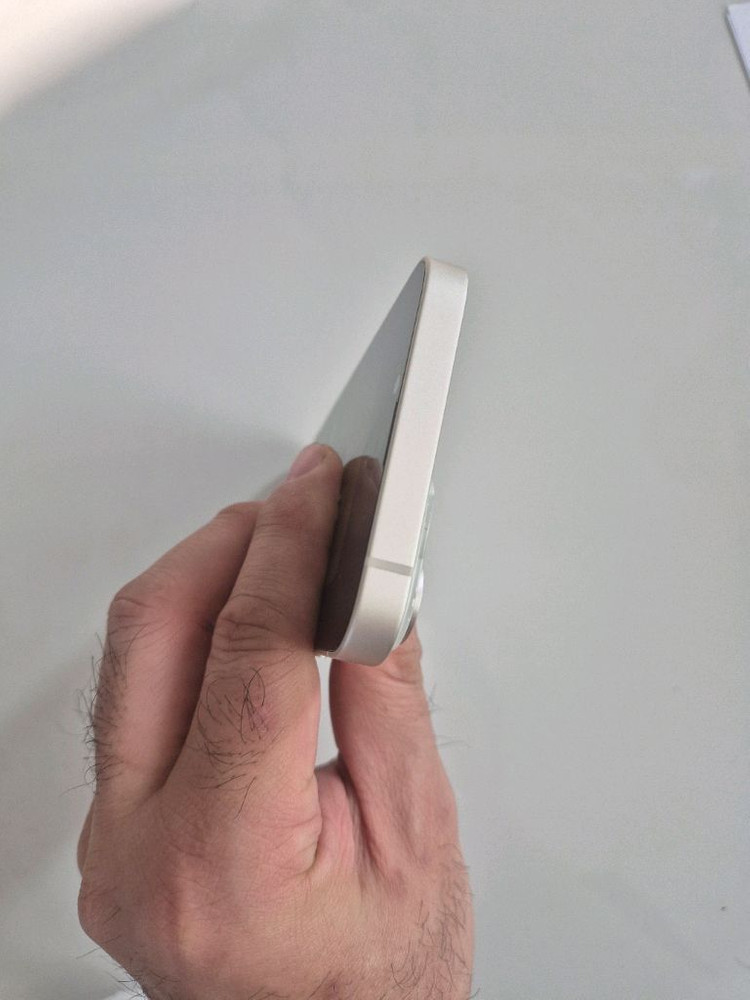 아이폰 14 화이트 128GB 이미지