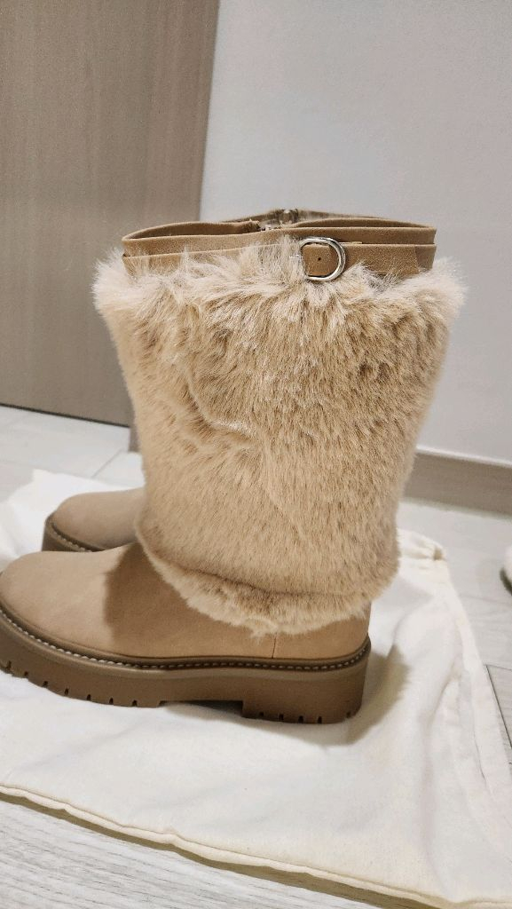 새상품)자라.퍼부츠.36.230사이즈/아동도 가능--5