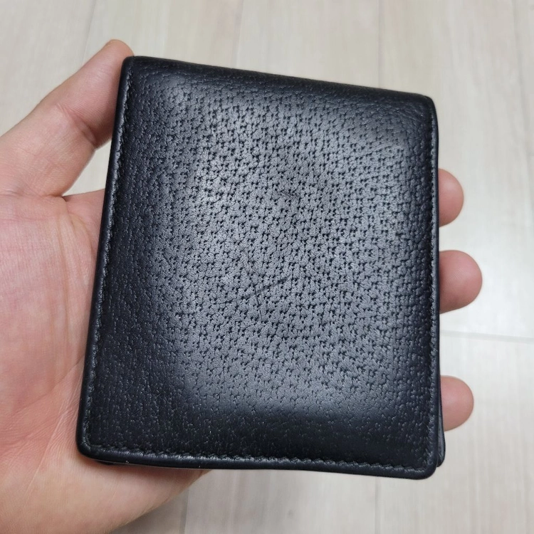 정품 구찌 애니멀리에 꿀벌 남성 반지갑 이미지