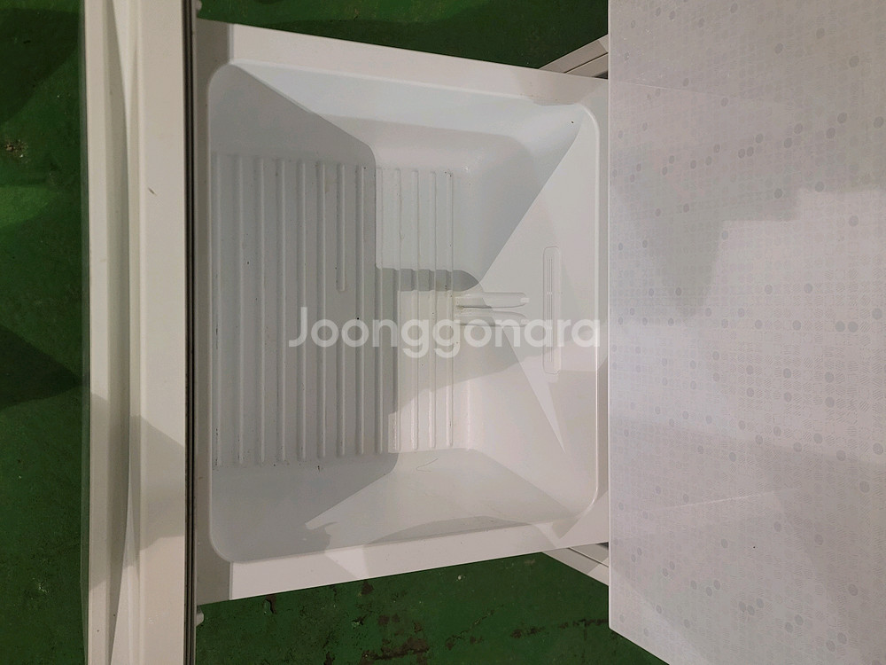 무료배송설치 딤채 330L 스탠드형 김치냉장고--4