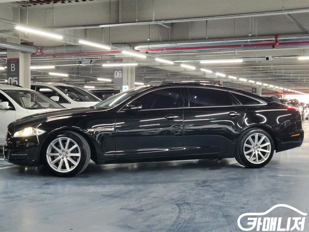 [재규어]XJ (X351) 3.0D 프리미엄 럭셔리 LWB #2026년특가--2