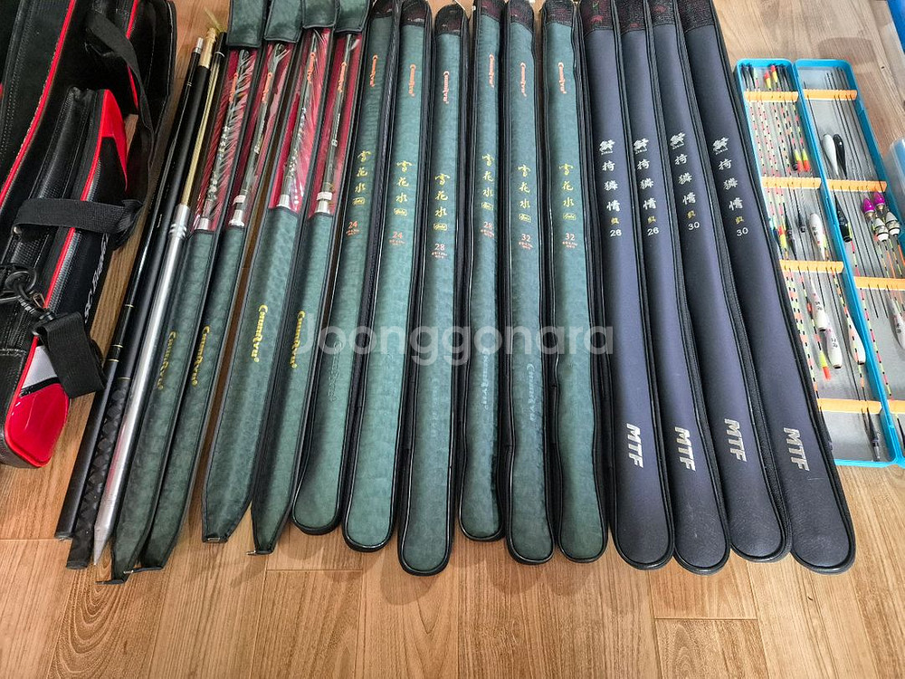 낚시대풀세트+각종장비+소품,급매--1