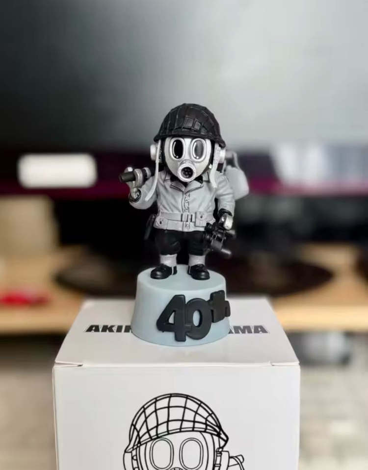 드래곤볼 기념품 피규어+캐릭터도감 씰--3