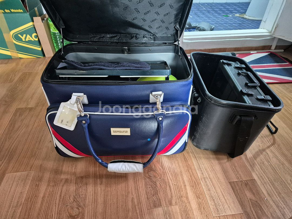 낚시대풀세트+각종장비+소품,급매--3