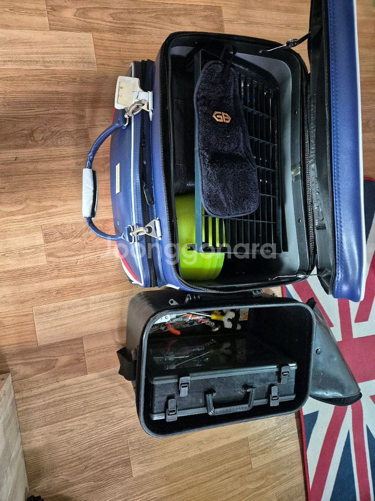 낚시대풀세트+각종장비+소품,급매--4