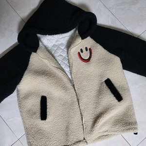 아동주니어 겨울 자켓 150호 2개 일괄 팝니다.