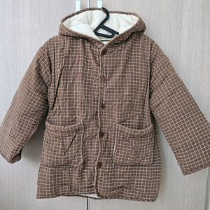 아동 겨울점퍼 코트 자켓 130호 4개 일괄 팝니다.